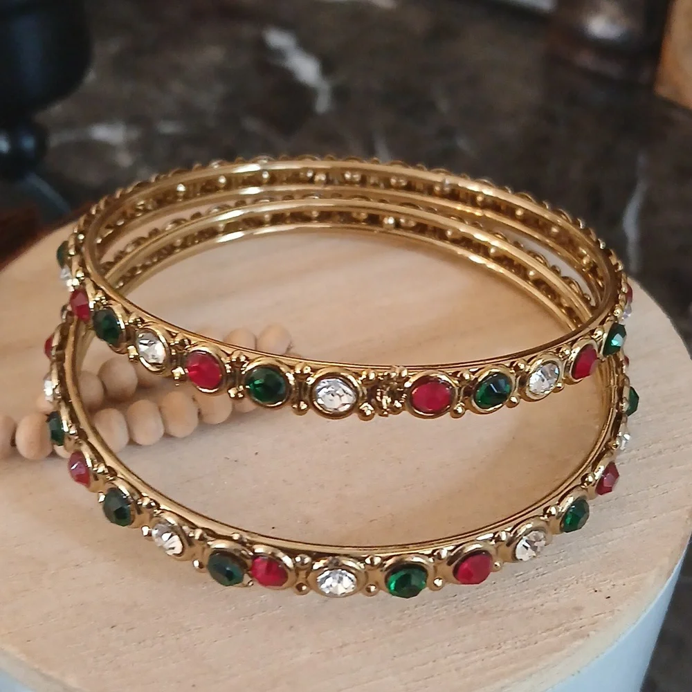 NWOT Elegant Gold Multi-Color Stone Bangle Bracelet Set